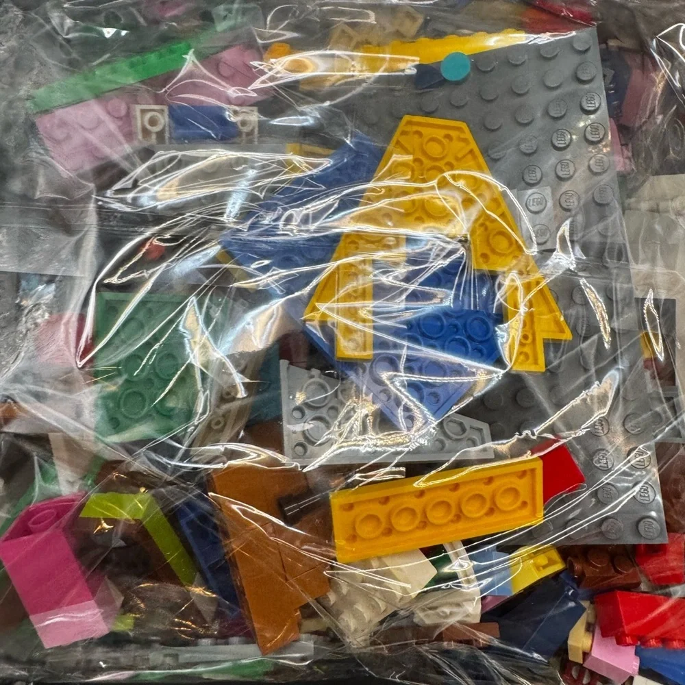 LEGO Bulk Lot of 2 Pounds Bricks Parts and Pieces Genuine 2 Lbs Grab Bag - Picture 3 of 11